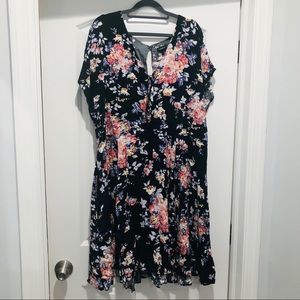 Torrid black and floral dress size 3